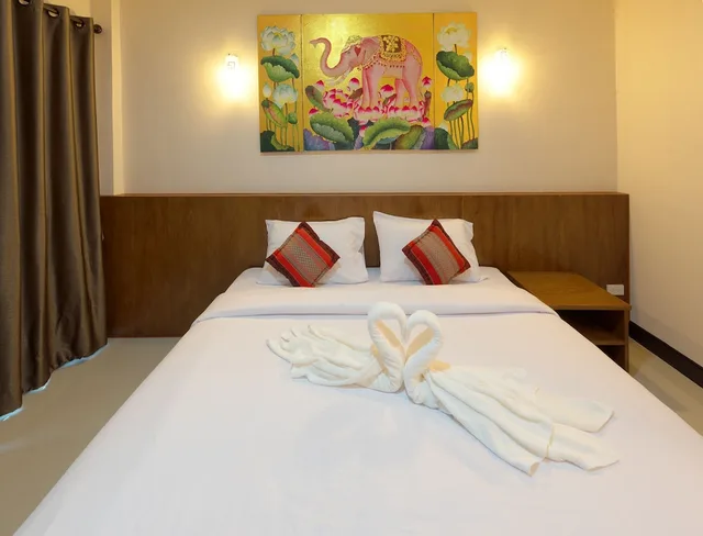 Room, Double Bed, Lampang Vintage 3/8