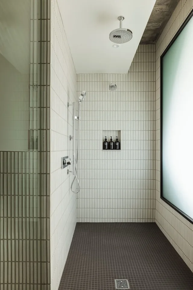 Capital, Studio, Suite, King Bed، Populus Hotel 4/4
