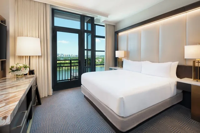 Premium, King Bed, River View, French Balcony, Balcony، InterContinental Washington D.C. - The Wharf, an IHG Hotel 2/5