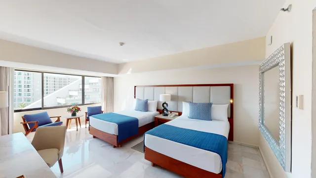 غرفة سوبيريور رباعية بإطلالة، Park Royal Beach Cancun - All Inclusive 1/4