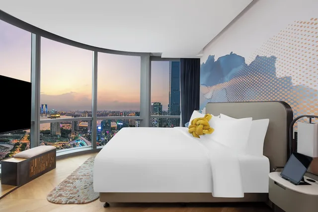 Magnificent, Suite, King Bed, M Social Hotel Suzhou 1/4