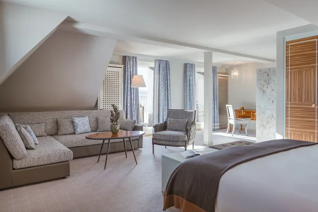 جناح جونيور ركني بسرير كينج بإطلالة على البحيرة، Carlton Hotel St Moritz 2/6