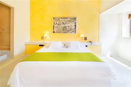 جناح جونيور، THB Los Molinos - Adults Only 2/2