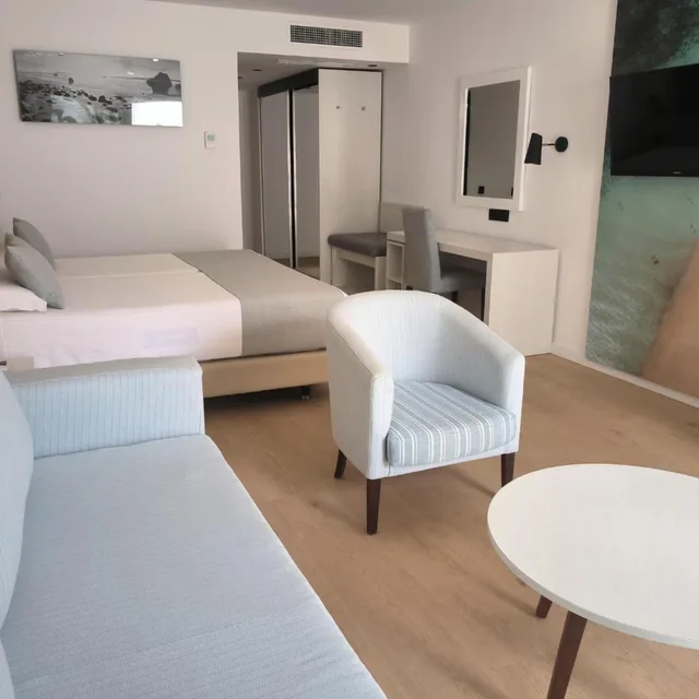 غرفة بسرير مزدوج أو سريرين منفصلين، Hotel Las Costas 9/10