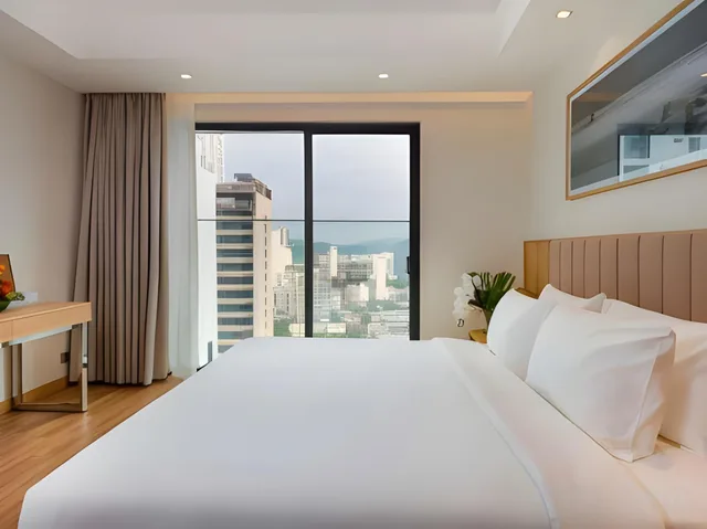 Senior, Double Bed, City View، Nagar Hotel Nha Trang 1/2