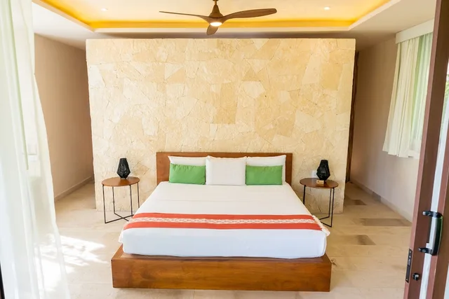 غرفة ديلوكس بسرير كينج بإطلالة على الحديقة بشرفة، Khaban Bacalar Hotel Boutique 5/8