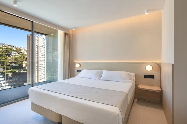 جناح جونيور بسرير مزدوج مع أريكة، Port Benidorm 1/5