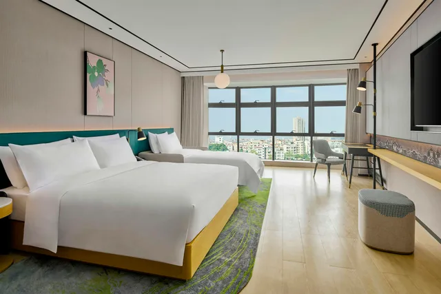 غرفة ديلوكس بسرير كينج، Hilton Garden Inn Foshan Lishui 1/5