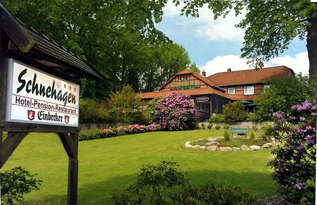 Hotel Schnehagen, Walsrode 37/50