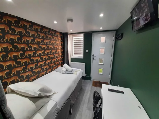 غرفة أساسية مفردة بإطلالة على الحديقة، The Melville Hotel 2/5