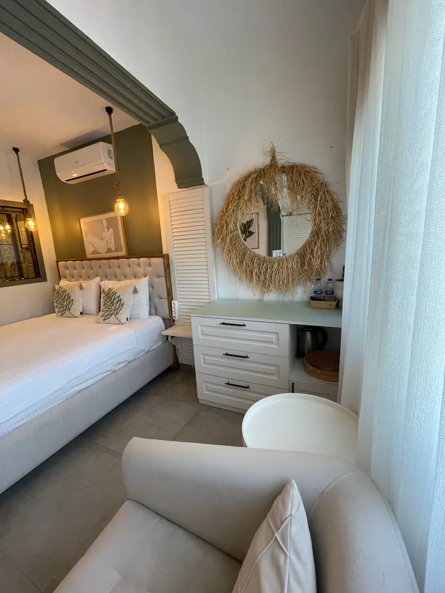 غرفة قياسية بسرير مزدوج، Liman Hotel Gumusluk 2/4