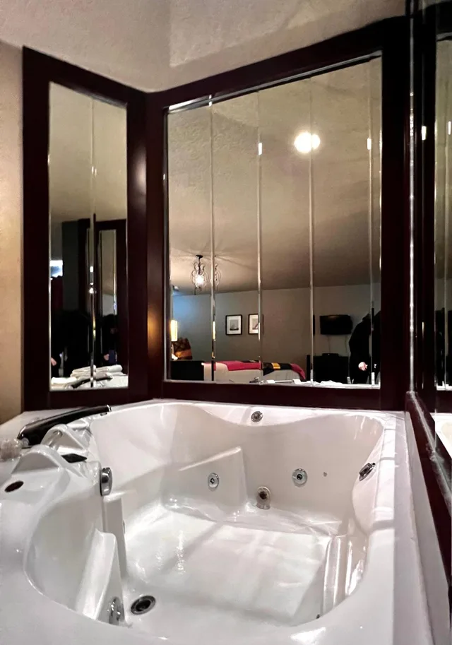 Executive, Suite, Hotel L'Express 7/10