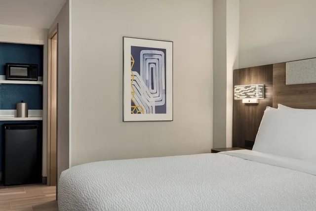 غرفة قياسية بسرير كوين، Holiday Inn Express Baltimore At the Stadiums 1/2