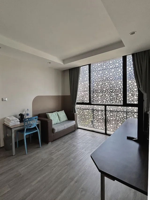جناح بسرير مزدوج بشرفة، Varrzon Residence Srinakarin 56 3/4