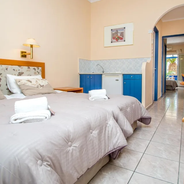 Connecting, Superior, Family, Apartment, Syros Atlantis Hotel 9/10