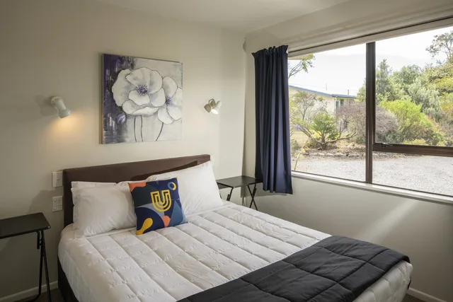 شقة بسريرين كوين بغرفتي نوم مع أريكة، U Studios Masterton, SureStay Collection by Best Western 4/7