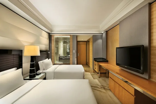 غرفة بريميوم بسريرين مزدوجين، Crowne Plaza Chengdu City Center 3/4