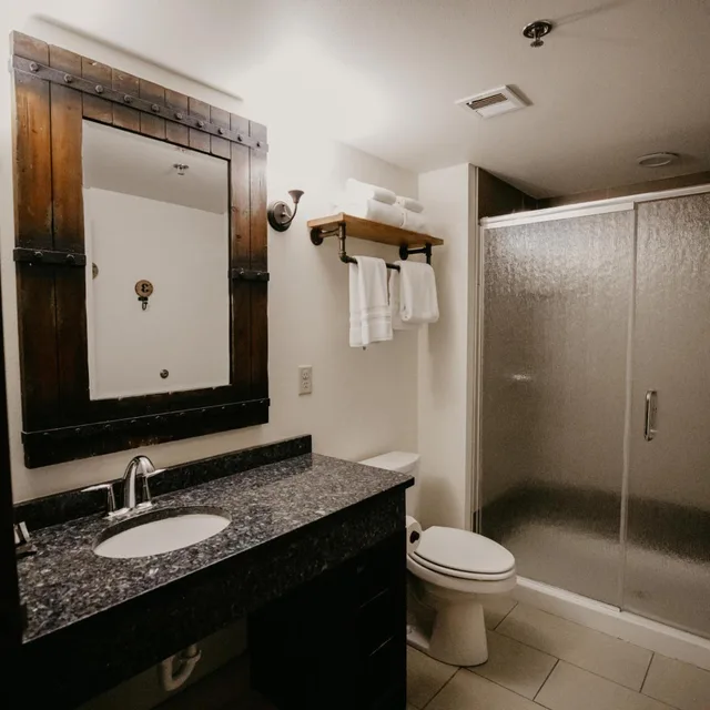جناح بغرفتي نوم، The Brewhouse Inn Suites 2/3