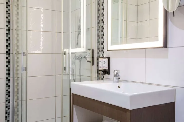 غرفة عائلية بسرير كوين، Best Western Plus Hotel Belfort Centre Gare 6/6