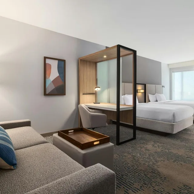 جناح بسريرين كوين مع سرير سحّاب إضافي مع أريكة، Springhill Suites Dayton Vandalia 4/6