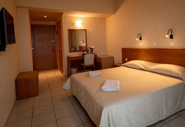 غرفة قياسية بإطلالة على البحر، Malia Bay Beach Hotel And Bungalows 8/10