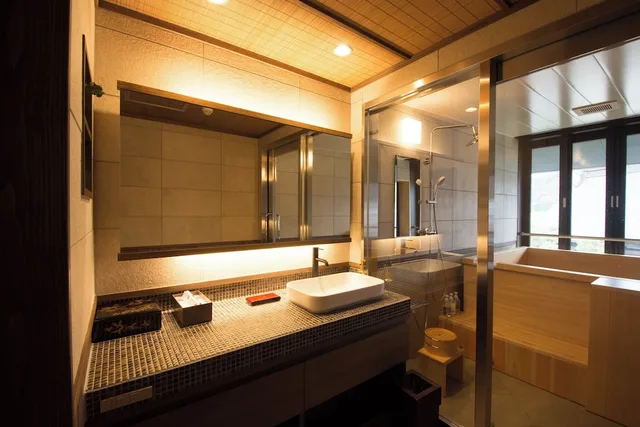 Kuon, Suite, Twin Beds, 2 Futon Beds, Outdoor View, Private Bathroom, Yatsusankan 2/2