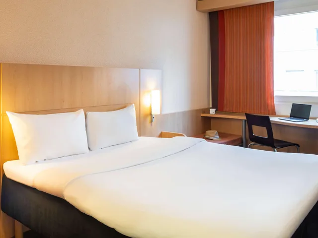 غرفة كومفورت بسرير مزدوج، Ibis Basel Bahnhof 1/2
