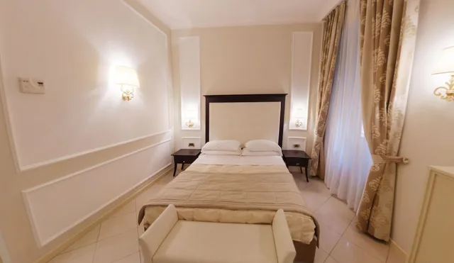 غرفة ديلوكس بسرير كوين بإطلالة على المدينة، Hotel Miramare and Spa 3/5