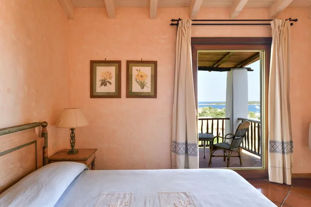 شقة سوبيريور بإطلالة على البحر بغرفتي نوم، Bagaglino I Giardini di Porto Cervo 1/6