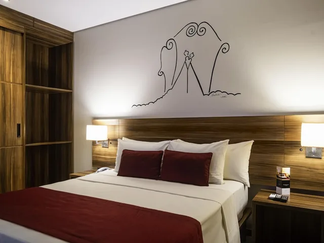 شقة بسرير كوين، Mercure Belem Boulevard 1/7