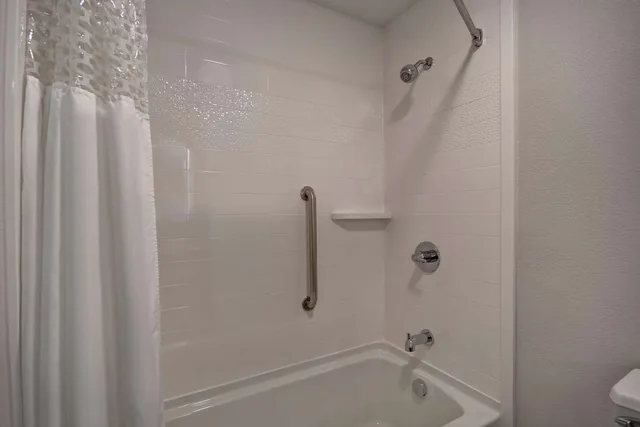 غرفة بسرير كوين، Hampton Inn Potomac Mills Woodbridge 4/4