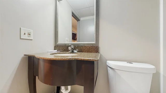 غرفة بسرير كينج لذوي الإعاقة، Red Lion Inn & Suites Olathe Kansas City 6/6