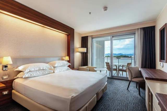 غرفة سوبيريور بسرير كينج، Delta Hotels Olbia Sardinia 1/4