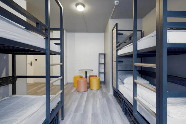 سكن مشترك مختلط بأربعة أسرّة، a&o Dusseldorf Hauptbahnhof 7/10