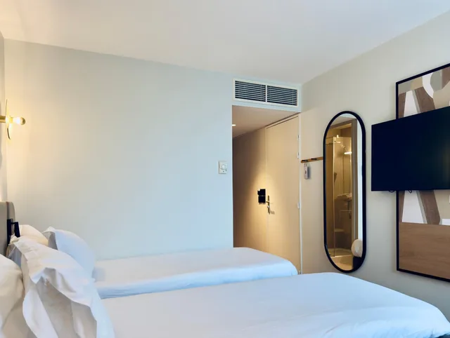 غرفة كومفورت بسريرين منفصلين بغرفة نوم واحدة، Golden Tulip Villepinte Roissy Parc des Expositions 5/10