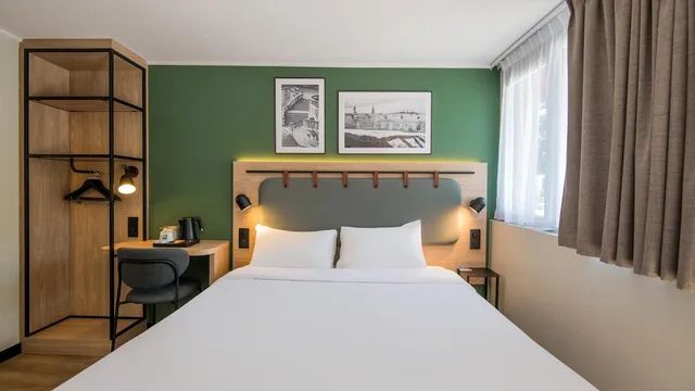 غرفة قياسية بسرير كوين، Campanile Lille Ouest Lomme 11/16
