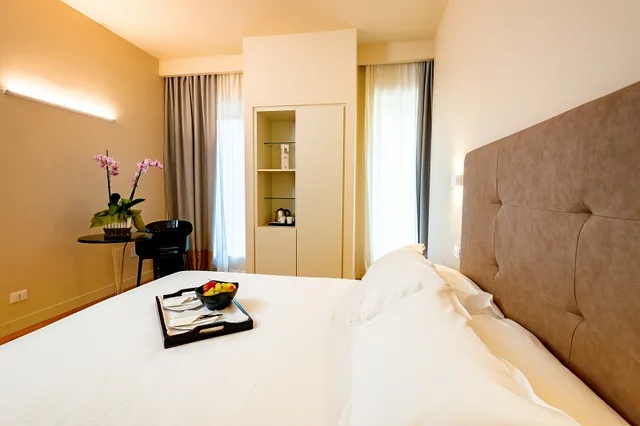 غرفة قياسية مفردة بسرير مزدوج، Hotel Politeama 2/3