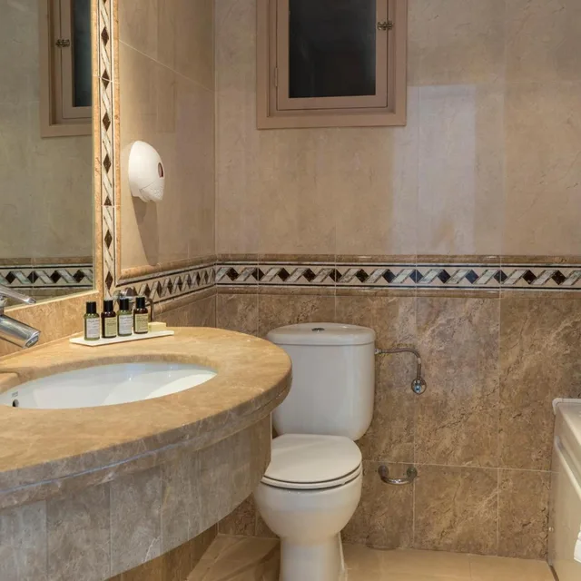 Classic, Double Bed, Lateral Side Sea View, Balcony، Hotel Aromar 6/6
