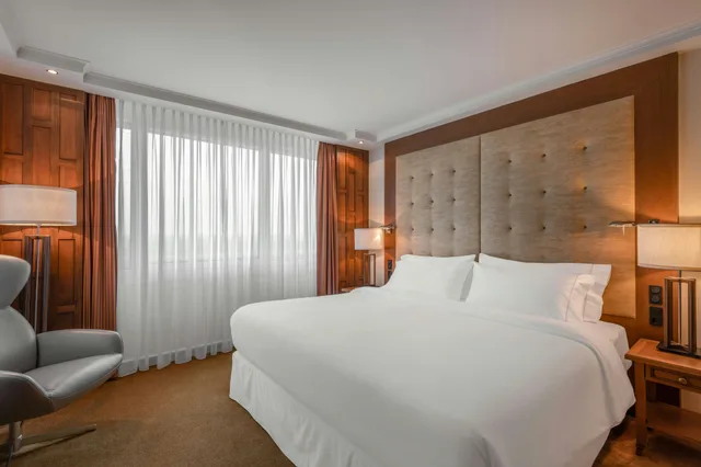 Luxury, The Westin Grand Munich 1/2