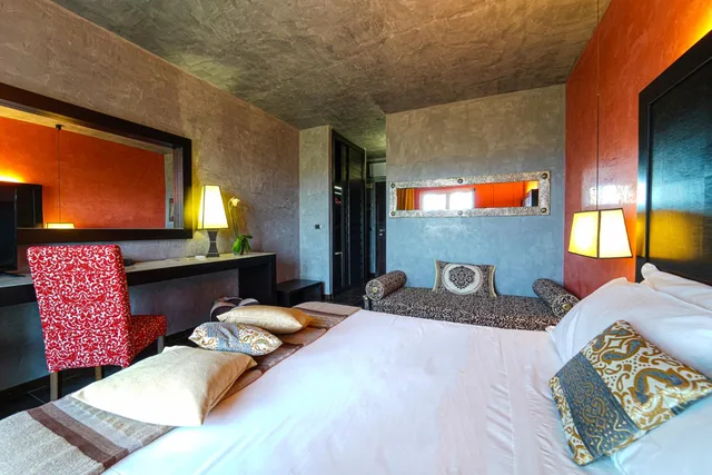 غرفة بسرير مزدوج بشرفة، Resort Baia Dei Turchi 4/10