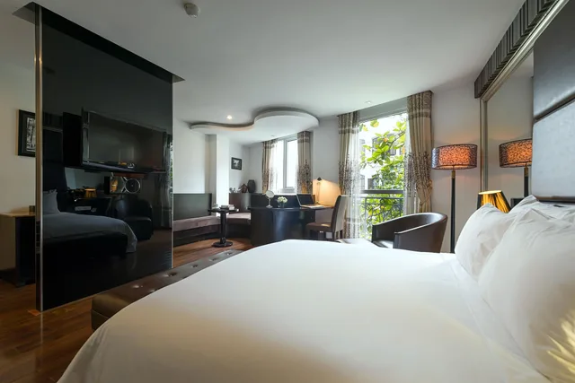 غرفة بريميوم بسرير كوين، La Nueva Boutique Hotel HaNoi 2/10