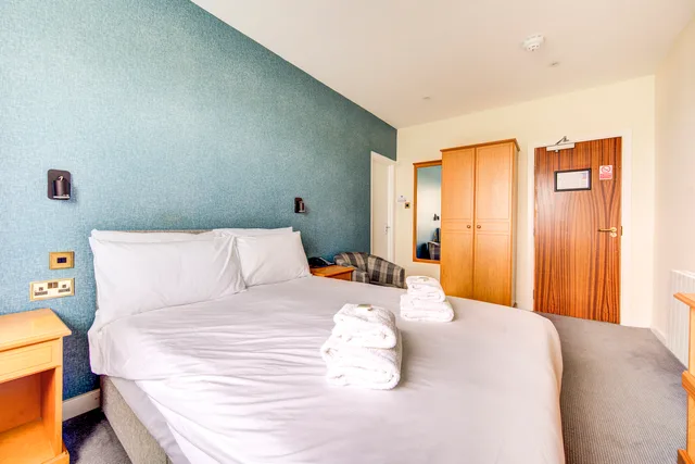 غرفة بسرير مزدوج بإطلالة على البحر، Morar Hotel 2/4