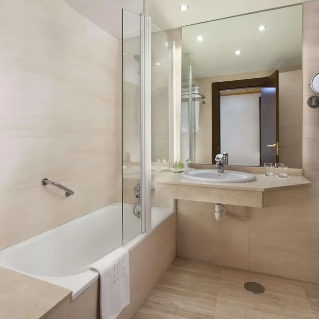 غرفة قياسية بإطلالة، Nh Imperial Playa 6/6