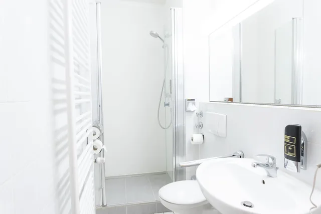 Comfort, Apartment, 1 Single and 2 Queen Beds، Hotel Astoria Am Urachplatz 6/8