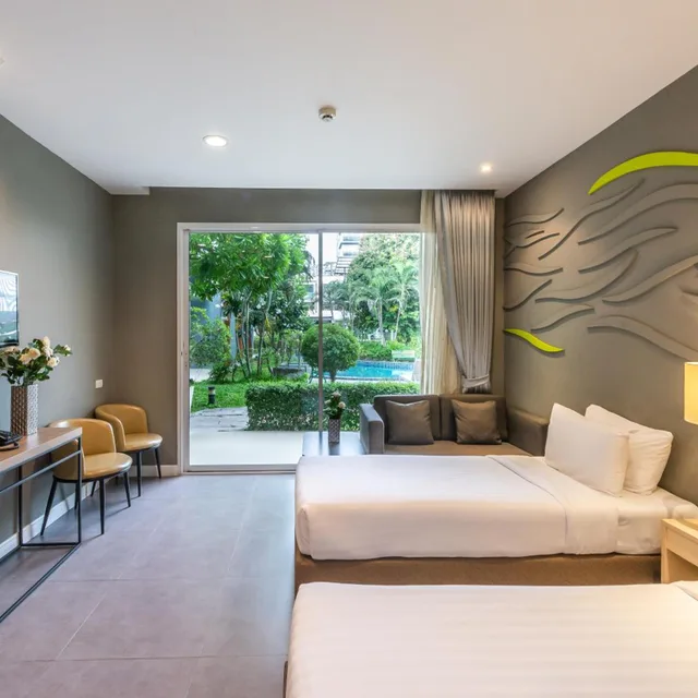 Deluxe, Pool Access، PAEVA LUXURY SERVICED RESIDENCE 4/10