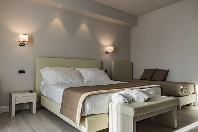 غرفة سوبيريور ثلاثية بسرير كوين بشرفة، Hotel Villa Barsanti 3/7