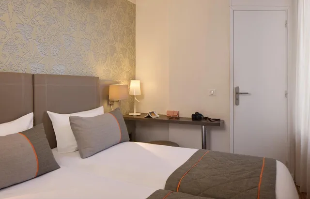 غرفة سوبيريور بسرير فردي، Timhotel Tour Eiffel 1/10