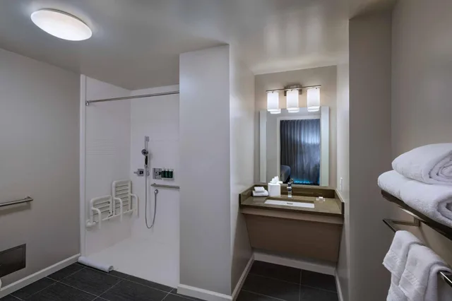 جناح بغرفة نوم واحدة لذوي الإعاقة، TownePlace Suites by Marriott San Diego Airport/Liberty Station 3/3