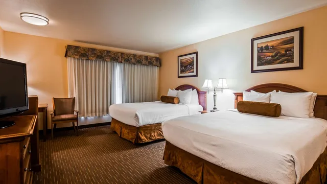 غرفة بسريرين كوين للمدخنين، Best Western El Grande Inn 2/2