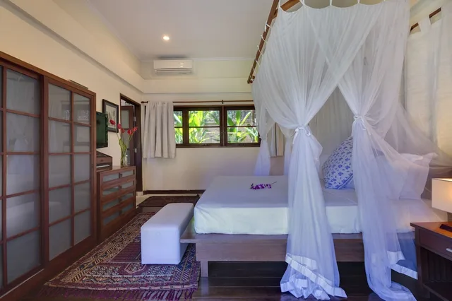 فيلا ملكية بسريرين كينج بمسبح خاص، Villa Eight Bali 9/10